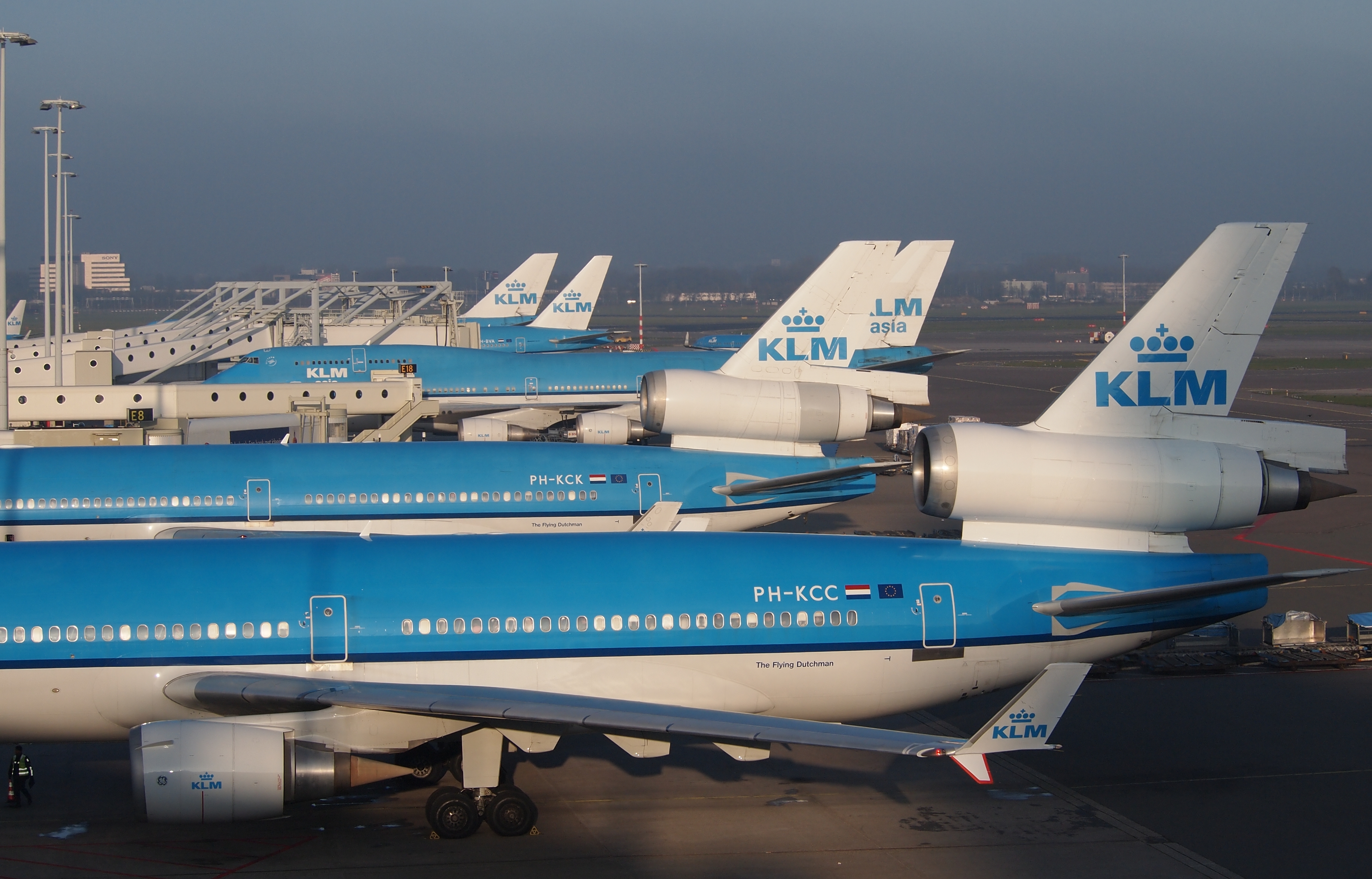 Из-за чего случились аварии в ЦОД авиакомпании KLM, гиганта ecommerce Amazon и банка BB&T